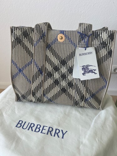 Burberry luxury shopper - burberry,